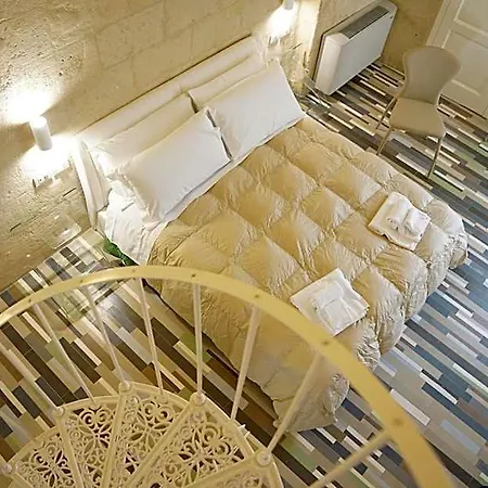 Sassolino Dimora Storica 4*