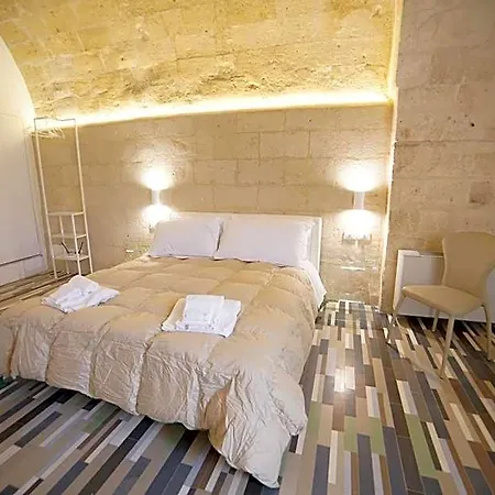 Guest house Sassolino Dimora Storica 4*