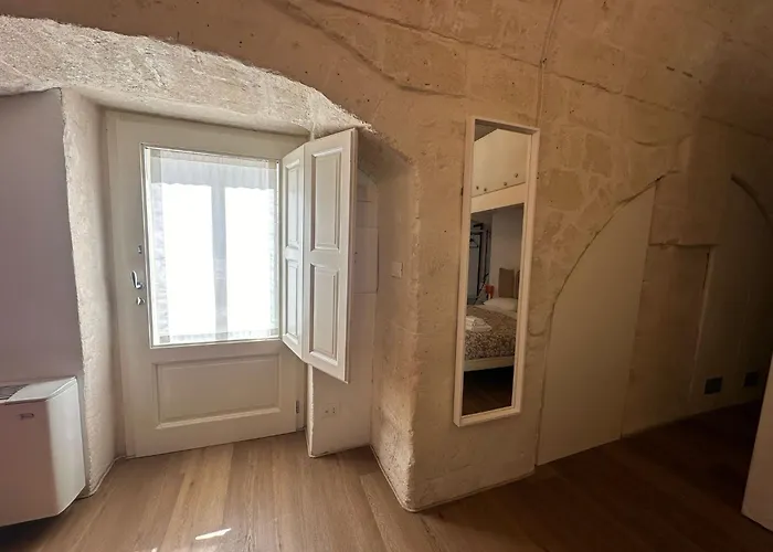 Sassolino Dimora Storica Гостевой дом 4*