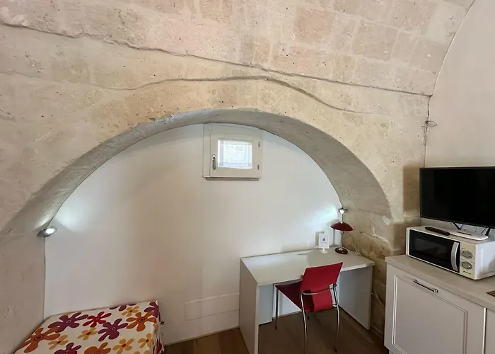 Affittacamere Sassolino Dimora Storica 4*